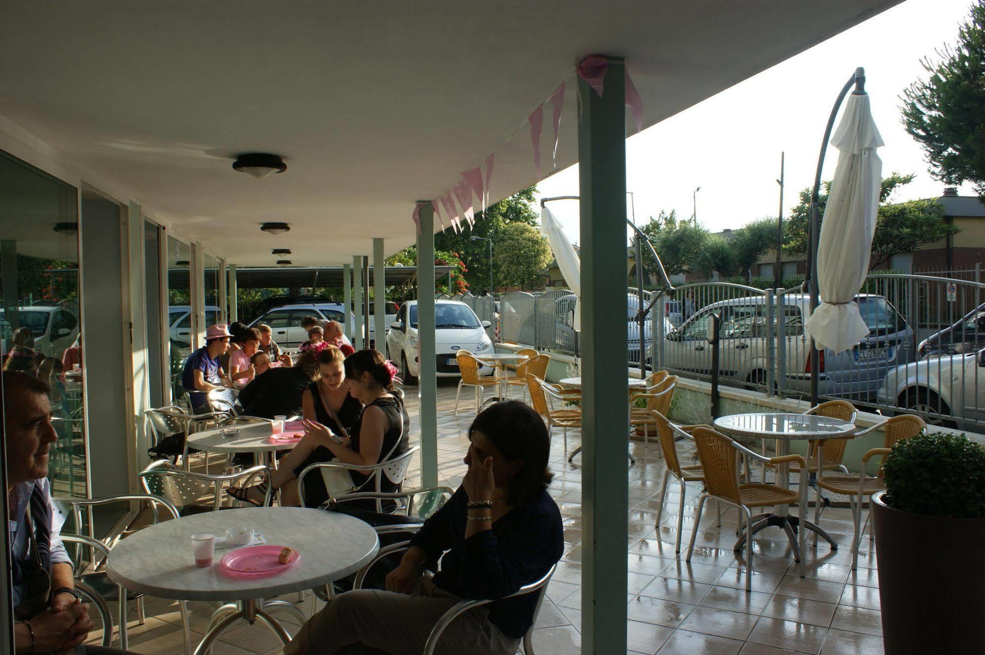 Hotel Letizia Rimini Extérieur photo